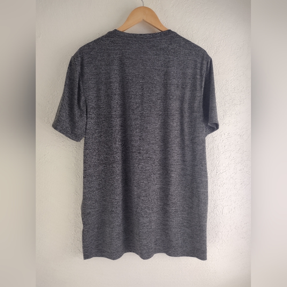 Quince Men's Gray Performance Tshirt - Picture 6 of 6